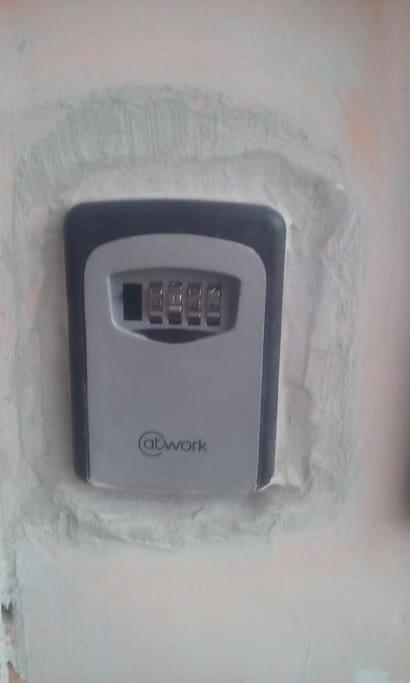 Ferienwohnung Sofia Zen - On Metro, Ultra Fast Wi-Fi Exterior foto