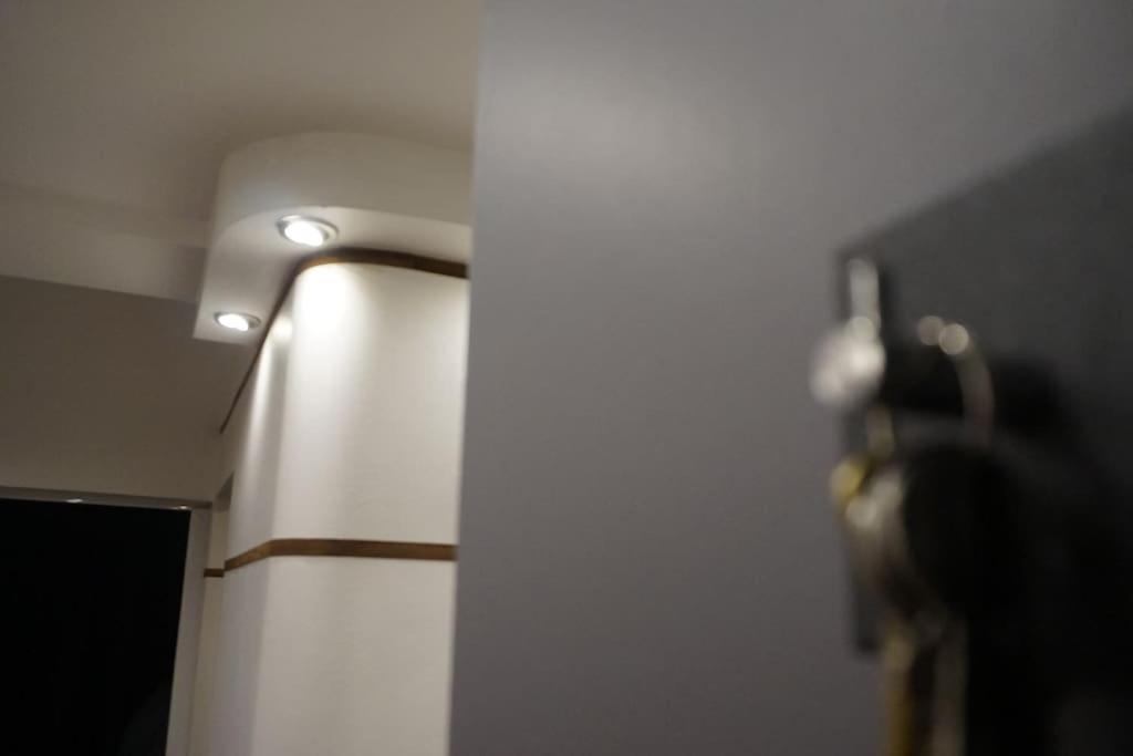 Ferienwohnung Sofia Zen - On Metro, Ultra Fast Wi-Fi Exterior foto